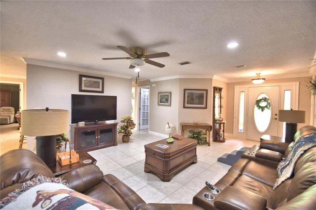 2391 S LAKE REEDY BOULEVARD 4