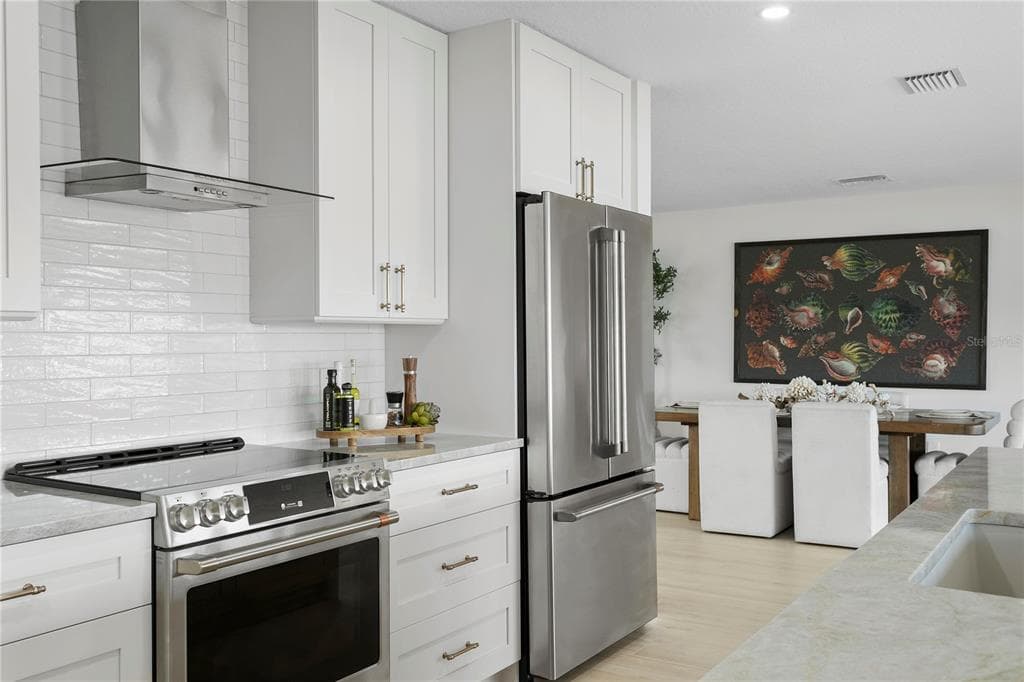 11625 6TH STREET E photo 9