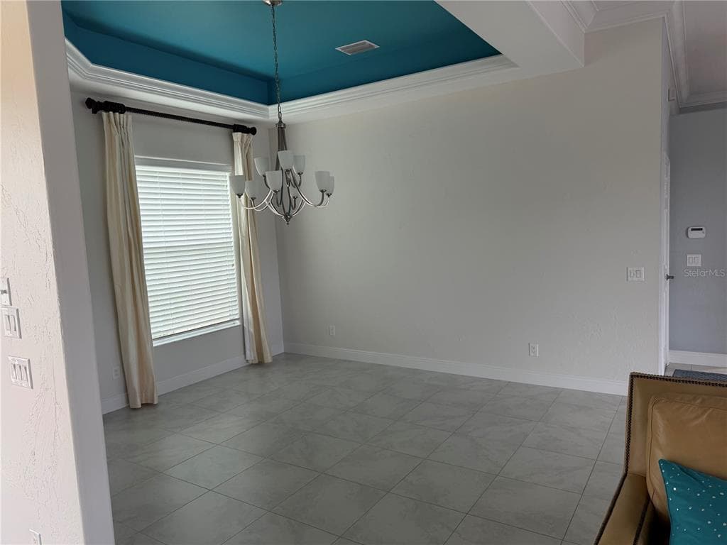 3830 SABA CT 4