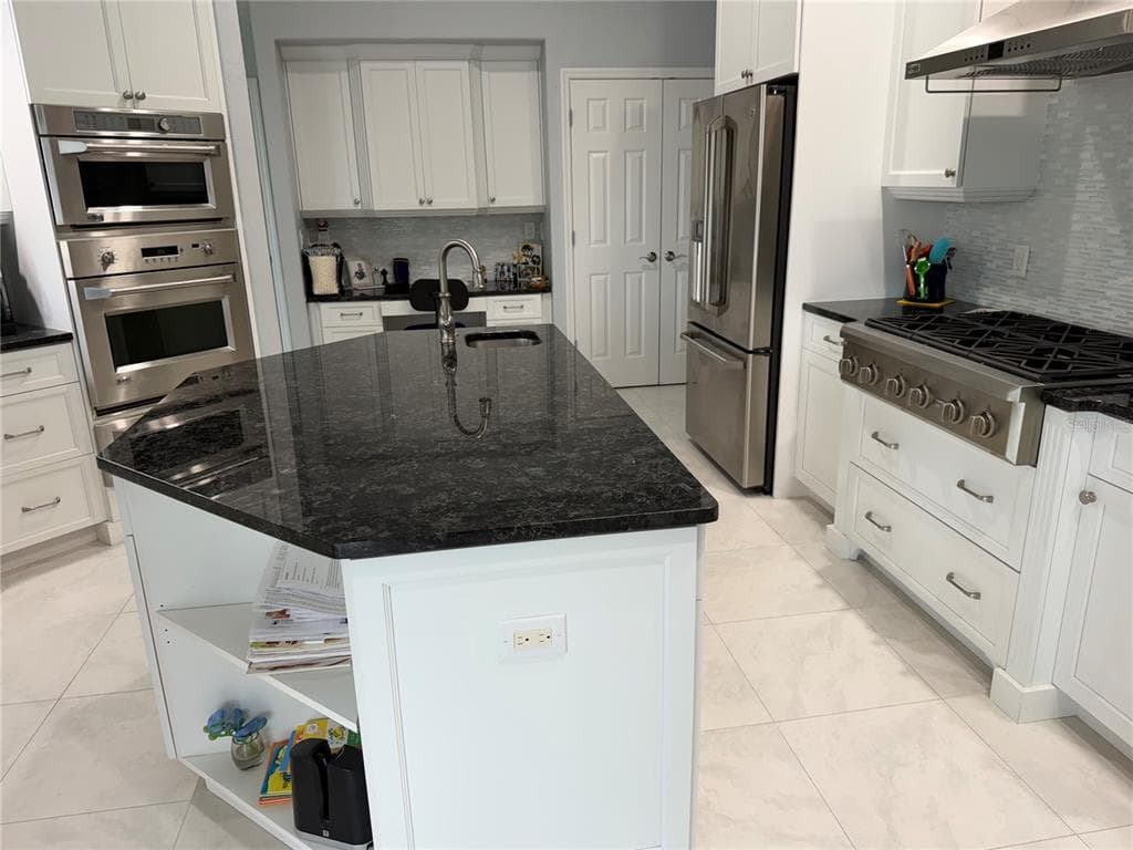 3830 SABA CT photo 8