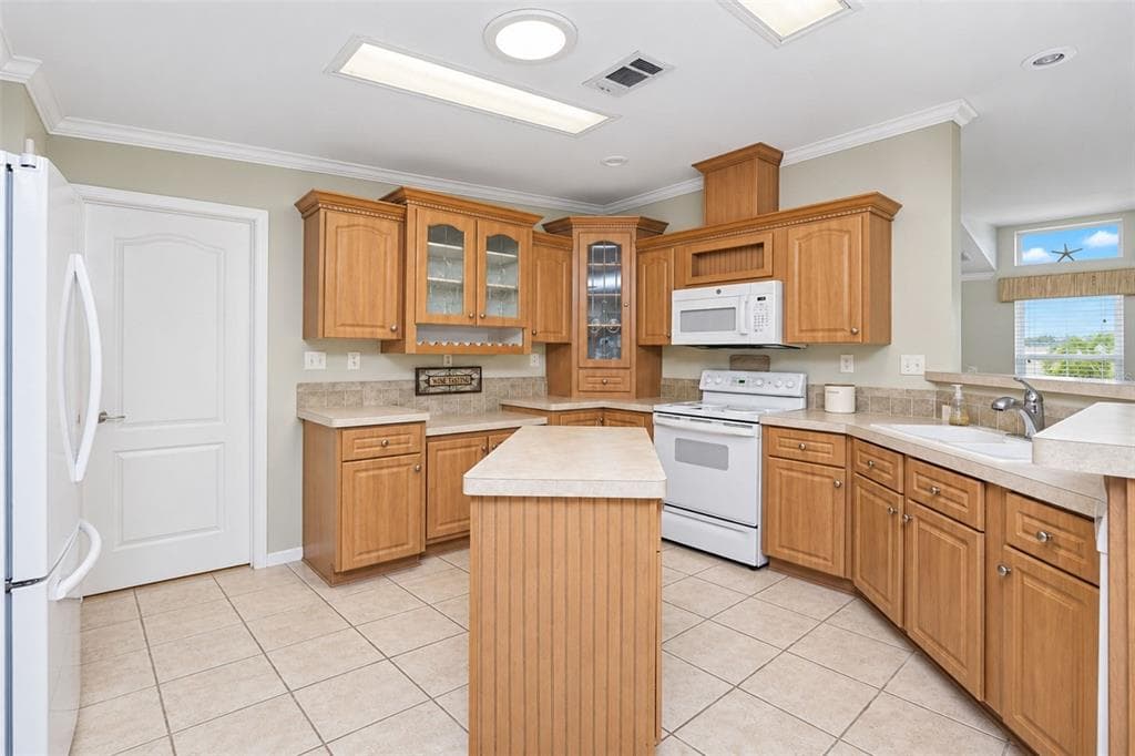 4191 PELICAN POINTE DRIVE photo 13