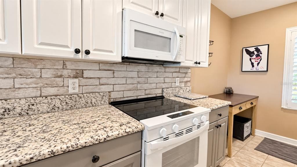 26397 NADIR ROAD 103 photo 11