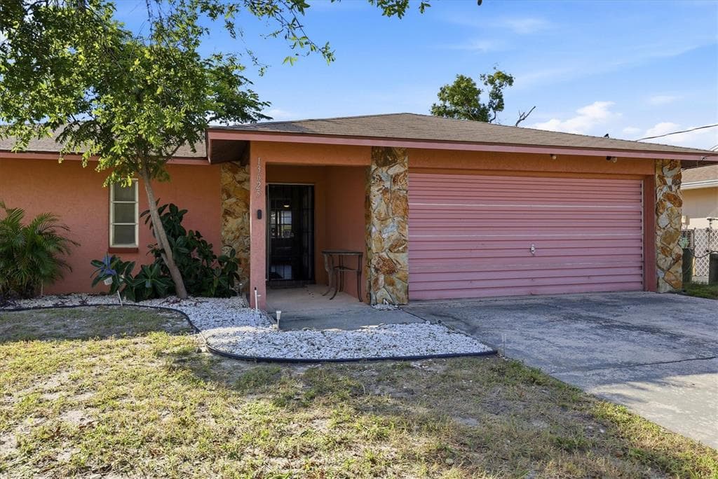 13625 VERONICA DRIVE photo 5