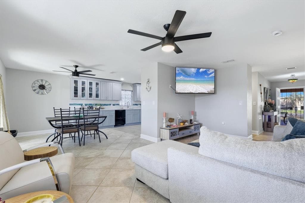 13625 VERONICA DRIVE photo 14