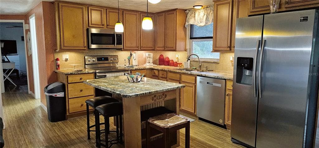 1120 LAMPP DRIVE photo 6