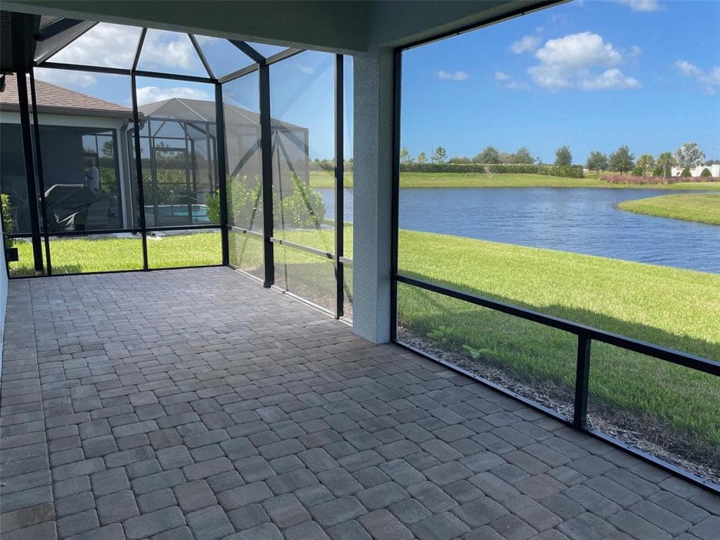 10434 SPRING TIDE WAY photo 14