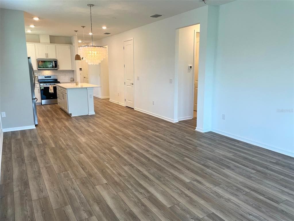 10434 SPRING TIDE WAY photo 18