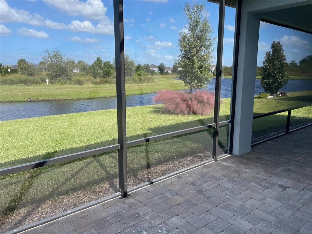 10434 SPRING TIDE WAY photo 15