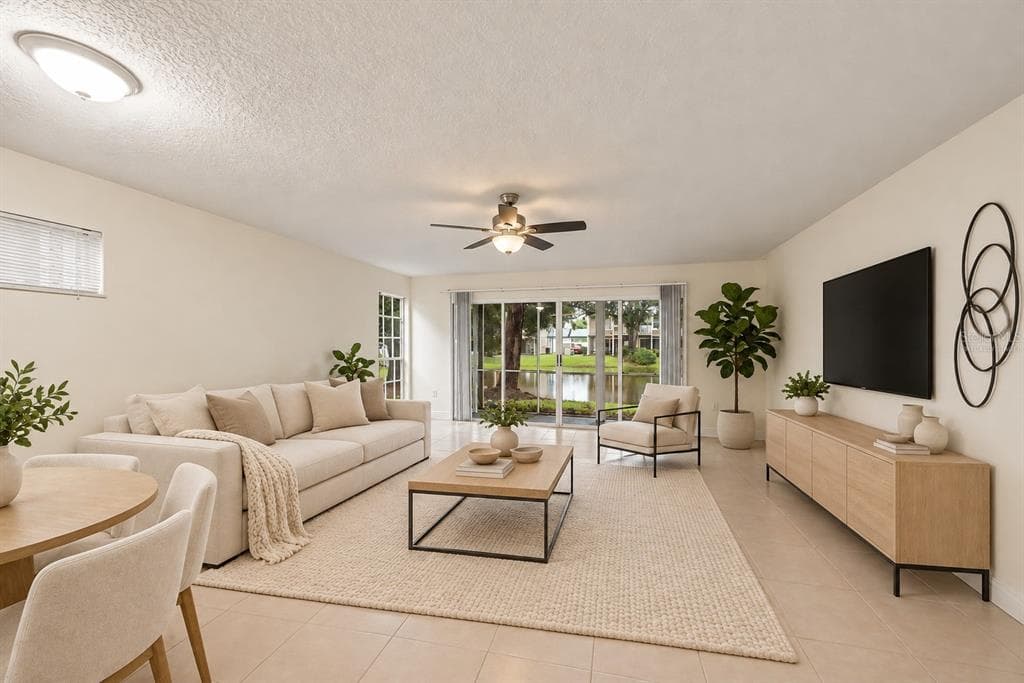 6915 LAKEVIEW COURT photo 5