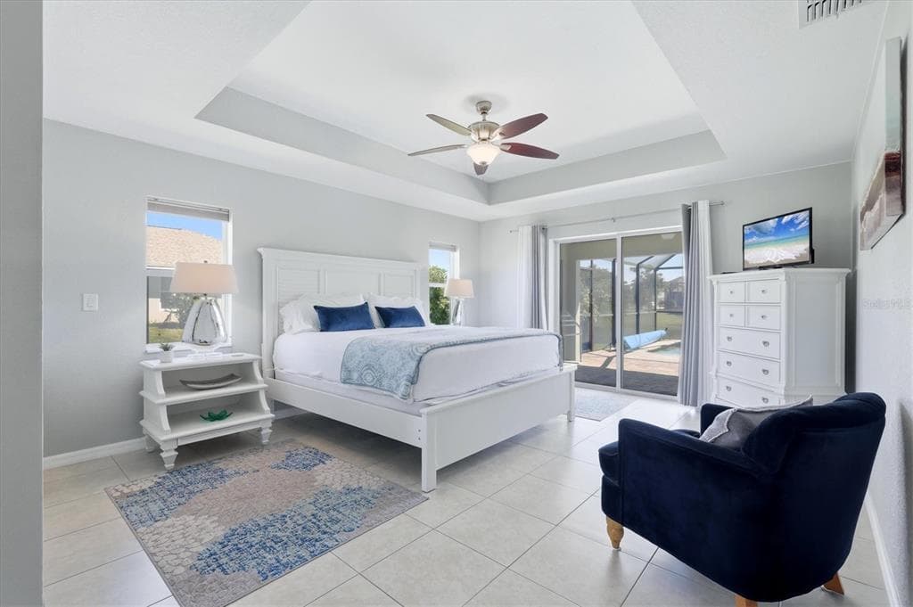 1087 ROTONDA CIRCLE photo 24