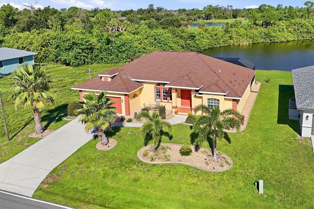 1078 ROTONDA CIRCLE photo 2