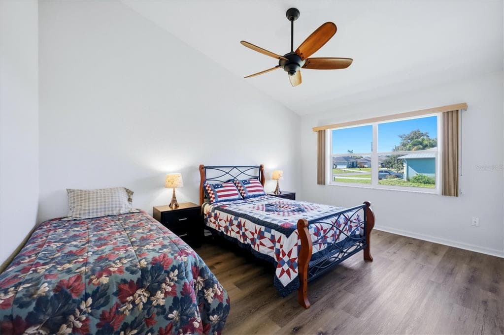 1078 ROTONDA CIRCLE photo 20