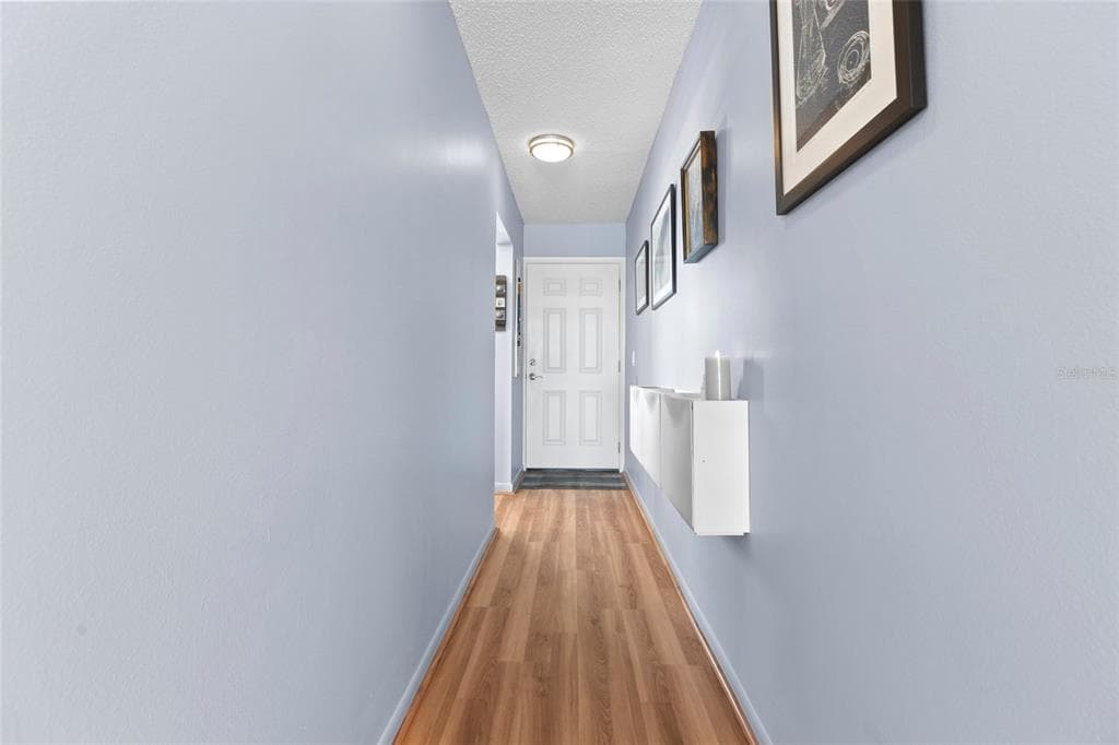 6075 SHORE BOULEVARD S 411 photo 12