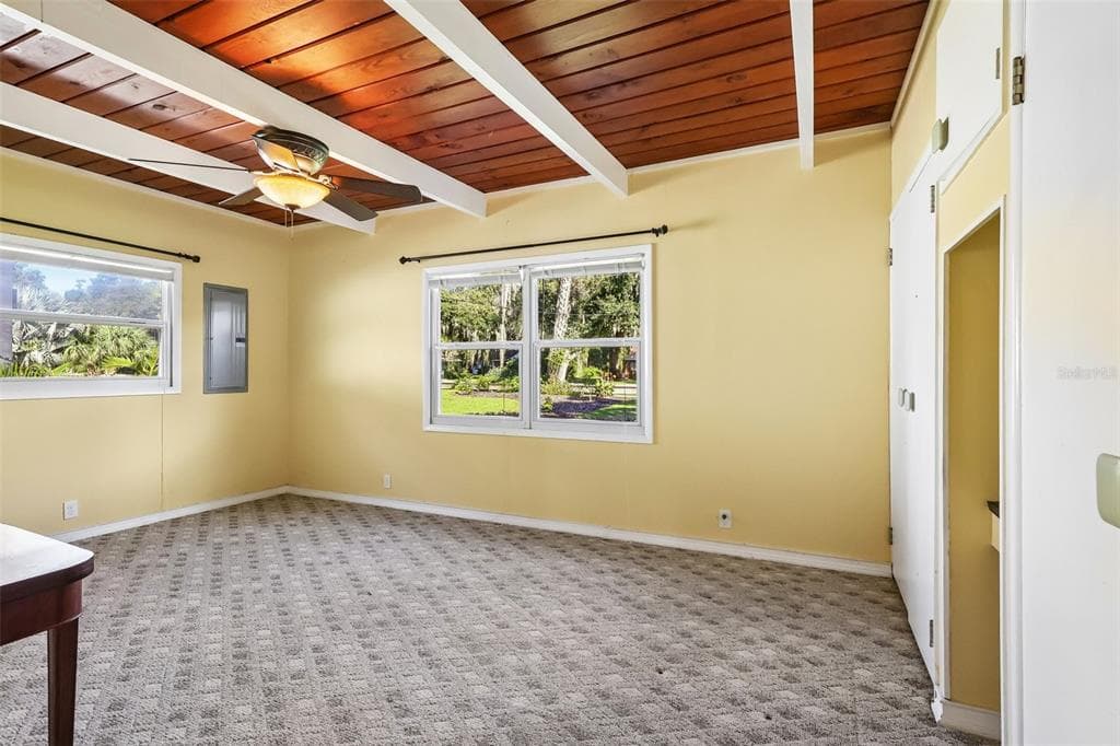 722 LAKE DORA DRIVE photo 21