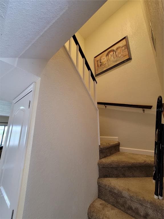 1318 WESLEY DRIVE 3 photo 5
