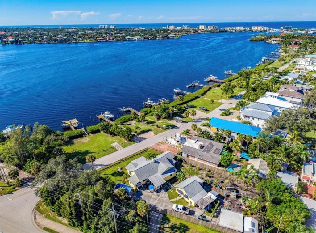 108 SUNRISE DRIVE 4