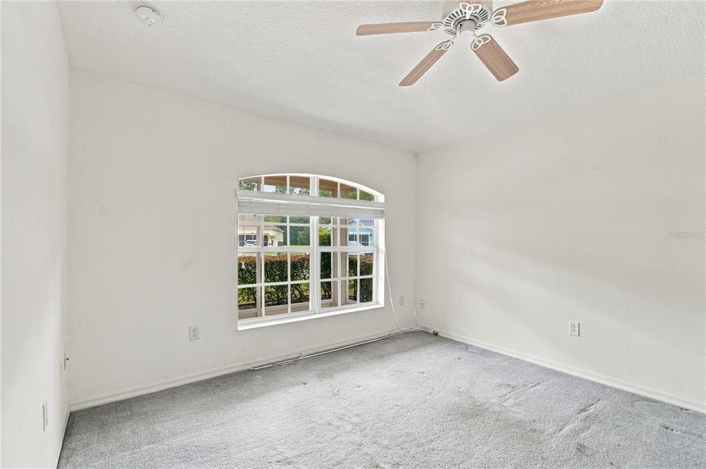 11508 BLOOMINGTON COURT photo 23