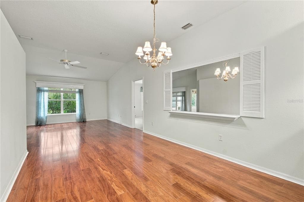 11508 BLOOMINGTON COURT photo 9