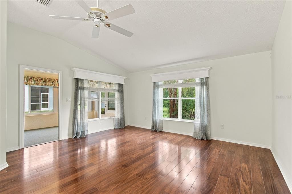 11508 BLOOMINGTON COURT photo 14