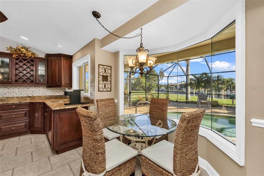 84 OCEAN DRIVE photo 15