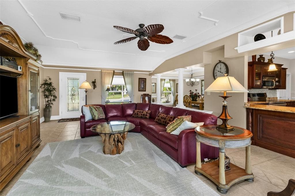 84 OCEAN DRIVE photo 11