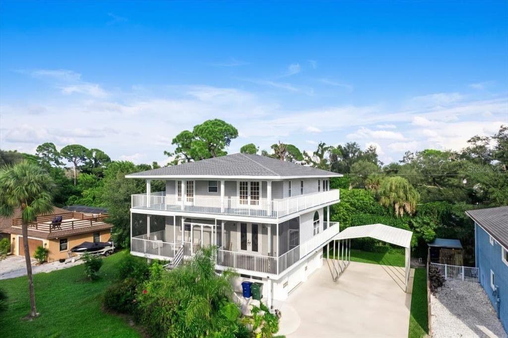 1775 SCENIC DRIVE photo 3