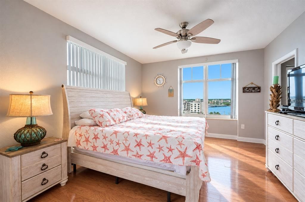 10 PAPAYA STREET 1006 photo 22