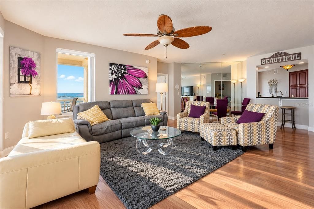 10 PAPAYA STREET 1006 photo 10