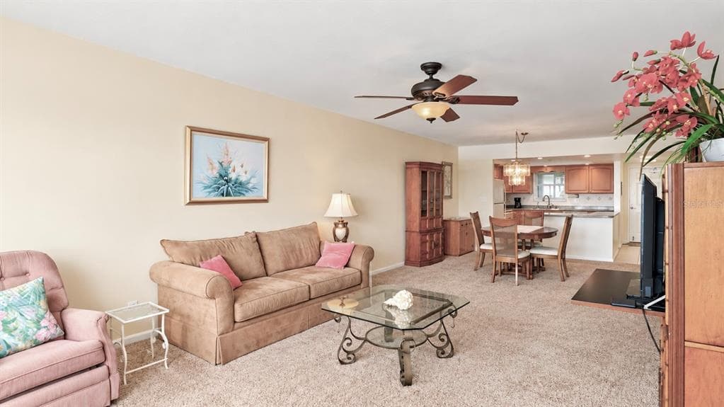 5200 BRITTANY DRIVE S 606 photo 17
