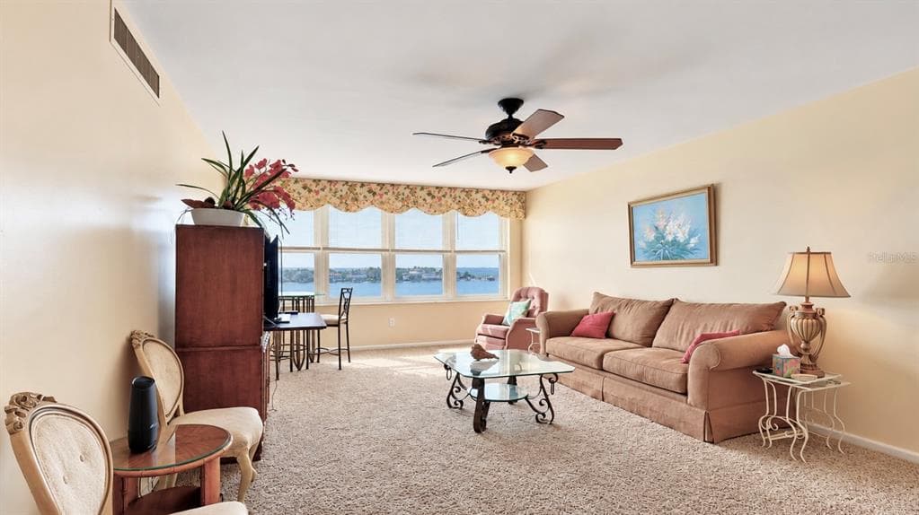 5200 BRITTANY DRIVE S 606 photo 15