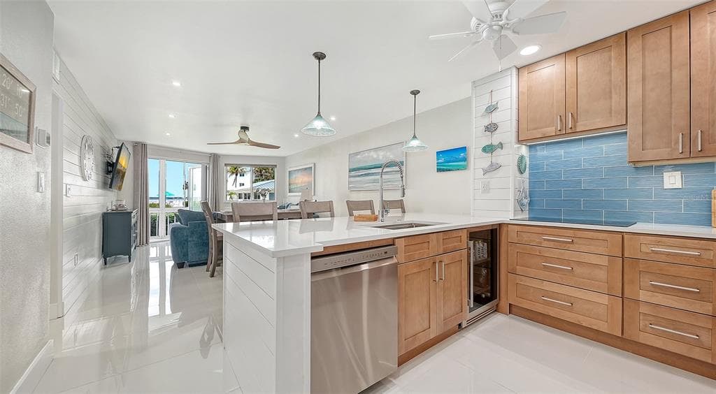 771 JOHN RINGLING BOULEVARD 5 photo 5