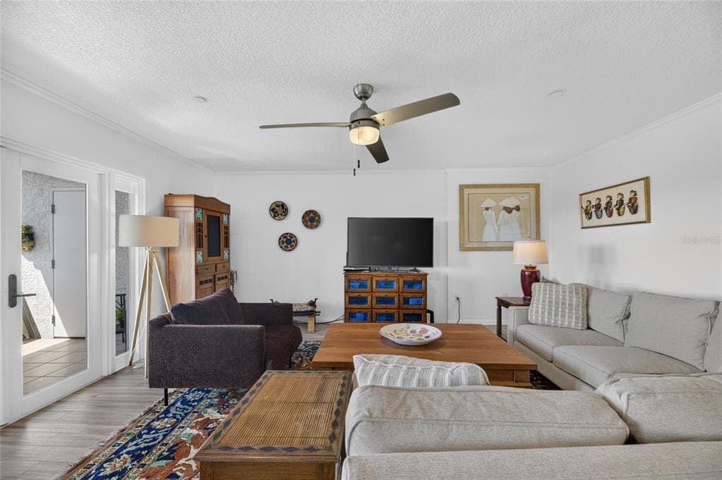2780 N RIVERSIDE DRIVE 601 photo 12