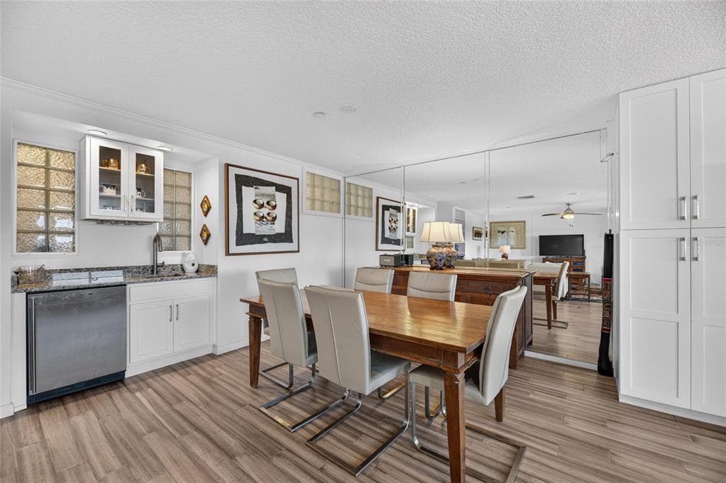 2780 N RIVERSIDE DRIVE 601 photo 15
