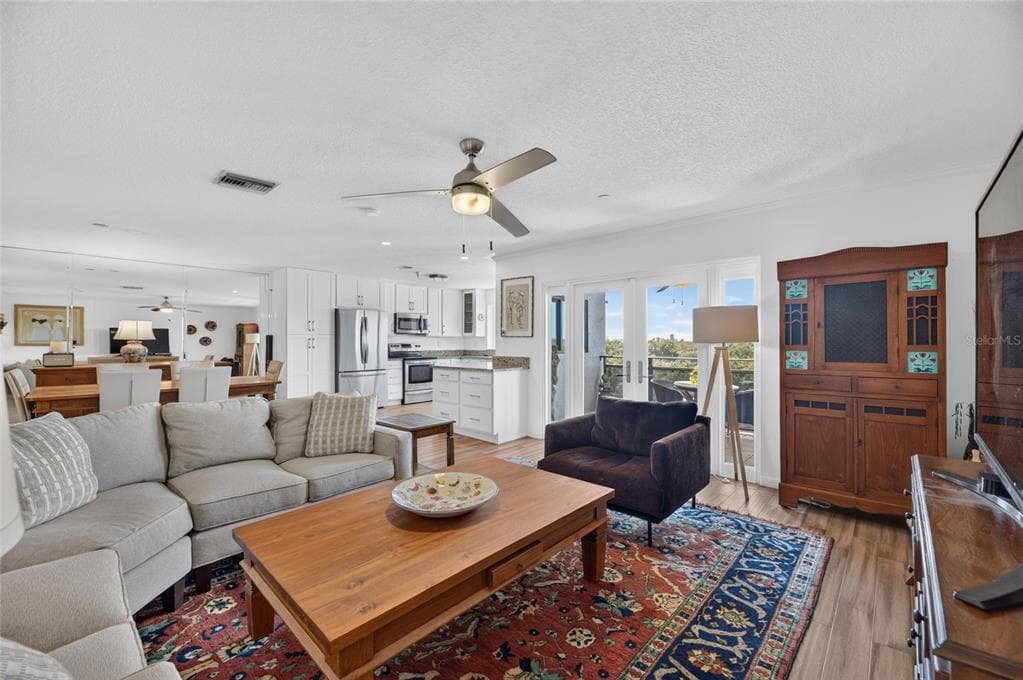2780 N RIVERSIDE DRIVE 601 photo 8