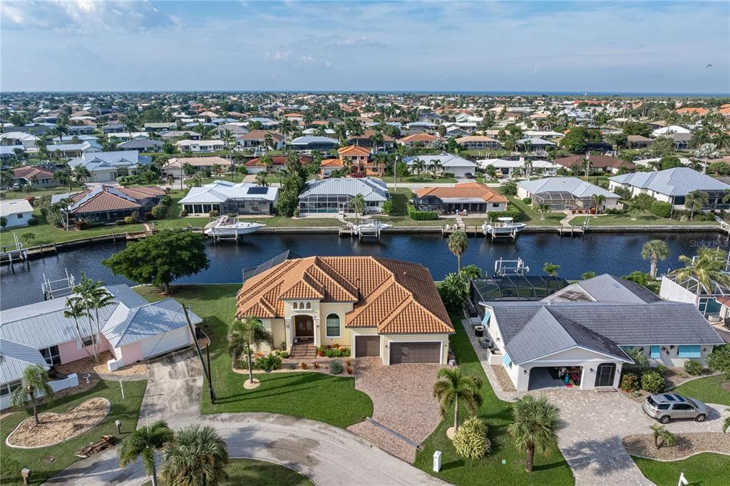 361 DELIDO COURT photo 2