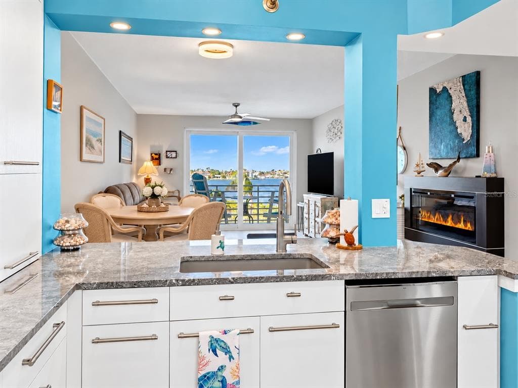 7979 SAILBOAT KEY BOULEVARD S 202 photo 13