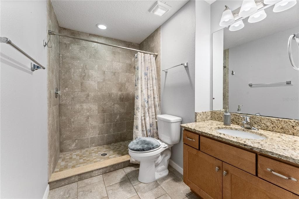 6148 RIVER ROAD photo 22