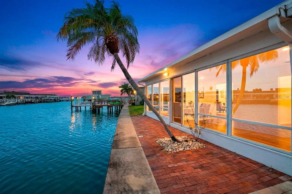 594 BOCA CIEGA POINT BOULEVARD N photo 1