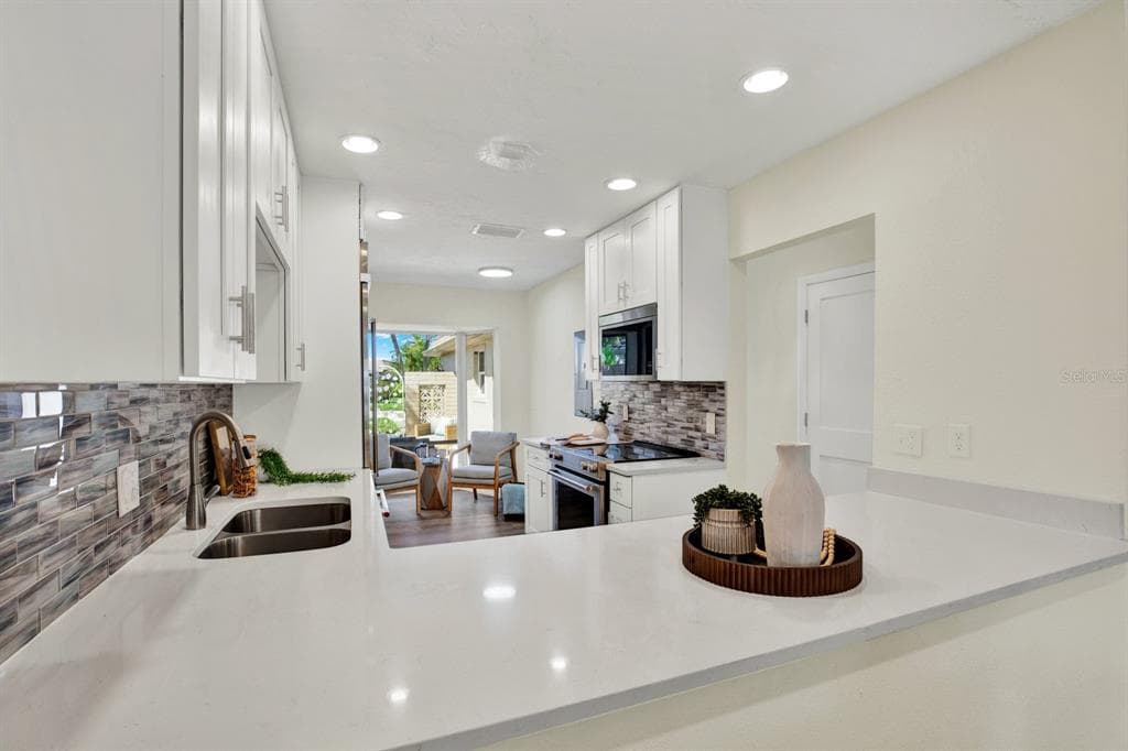 594 BOCA CIEGA POINT BOULEVARD N photo 9