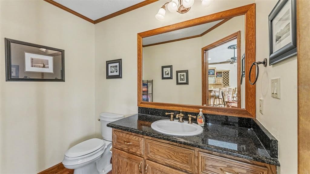 148 E CHRISTINA BOULEVARD photo 24
