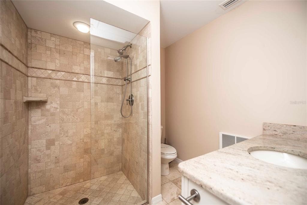 12941 BELLERIVE DRIVE photo 21