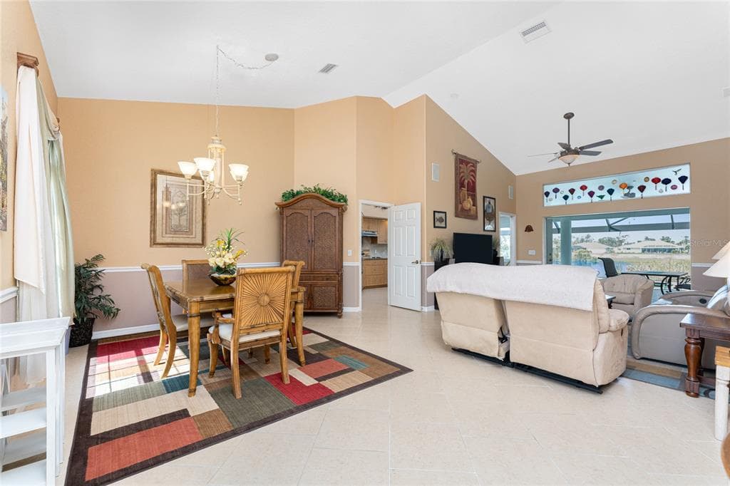 12 SPORTSMAN TERRACE photo 9