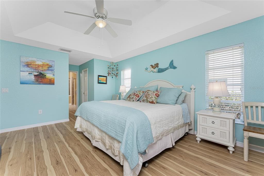 12 SPORTSMAN TERRACE photo 24