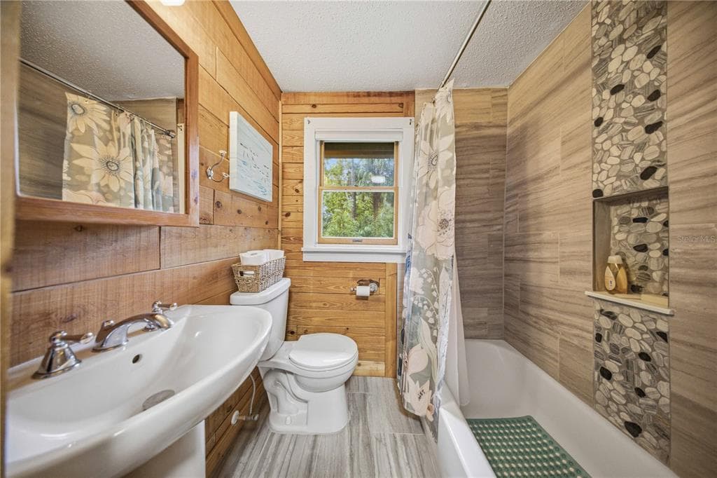 6773 S HANCOCK ROAD photo 24