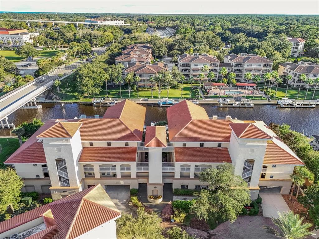 300 BELLA HARBOR COURT 101 photo 10