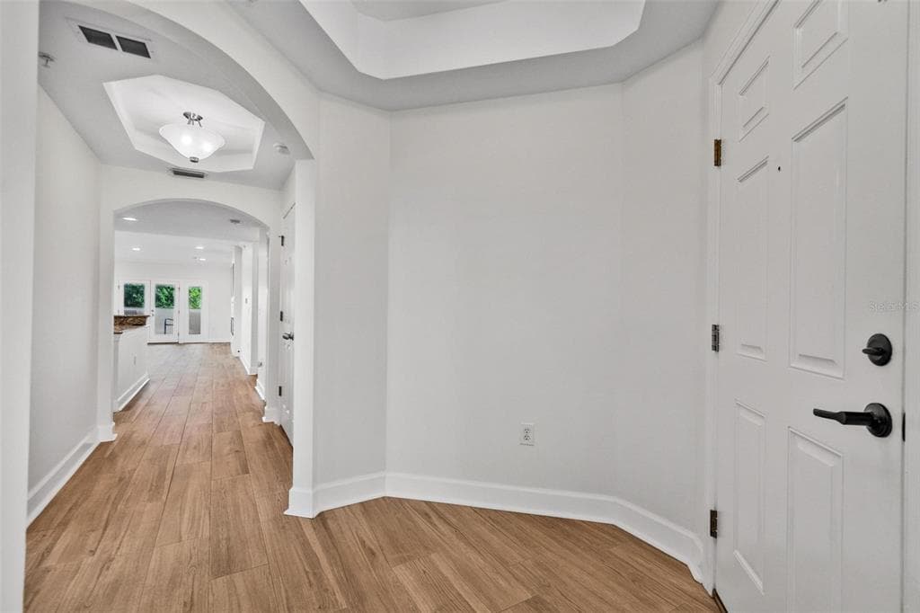 300 BELLA HARBOR COURT 101 photo 18