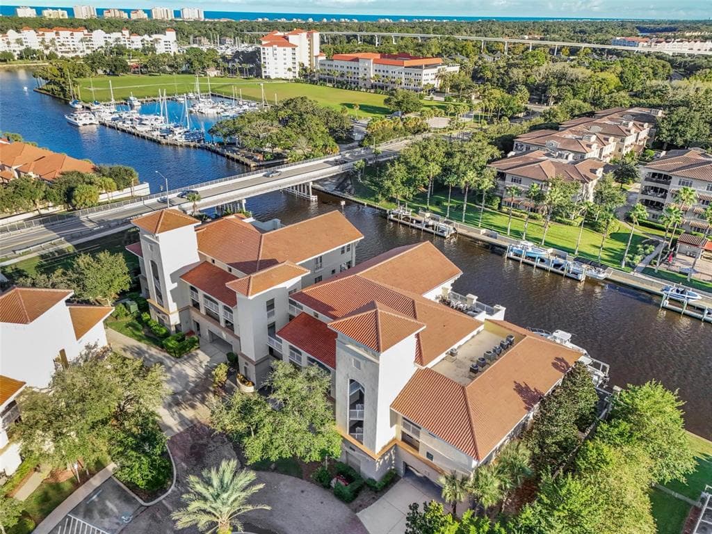 300 BELLA HARBOR COURT 101 photo 11