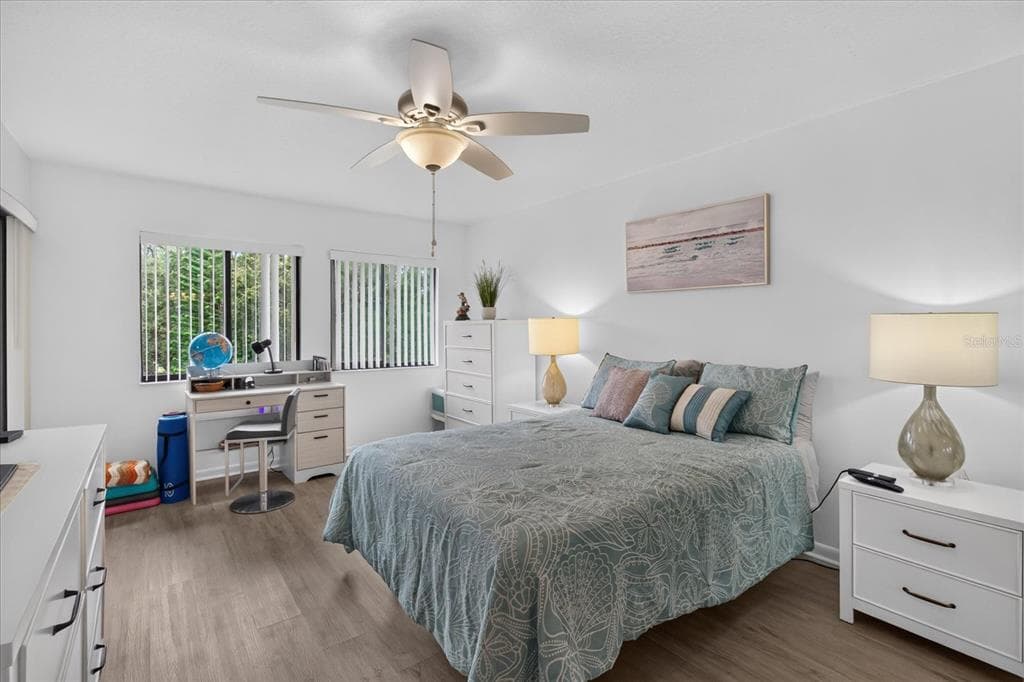 1800 MARINER DRIVE 4 photo 22