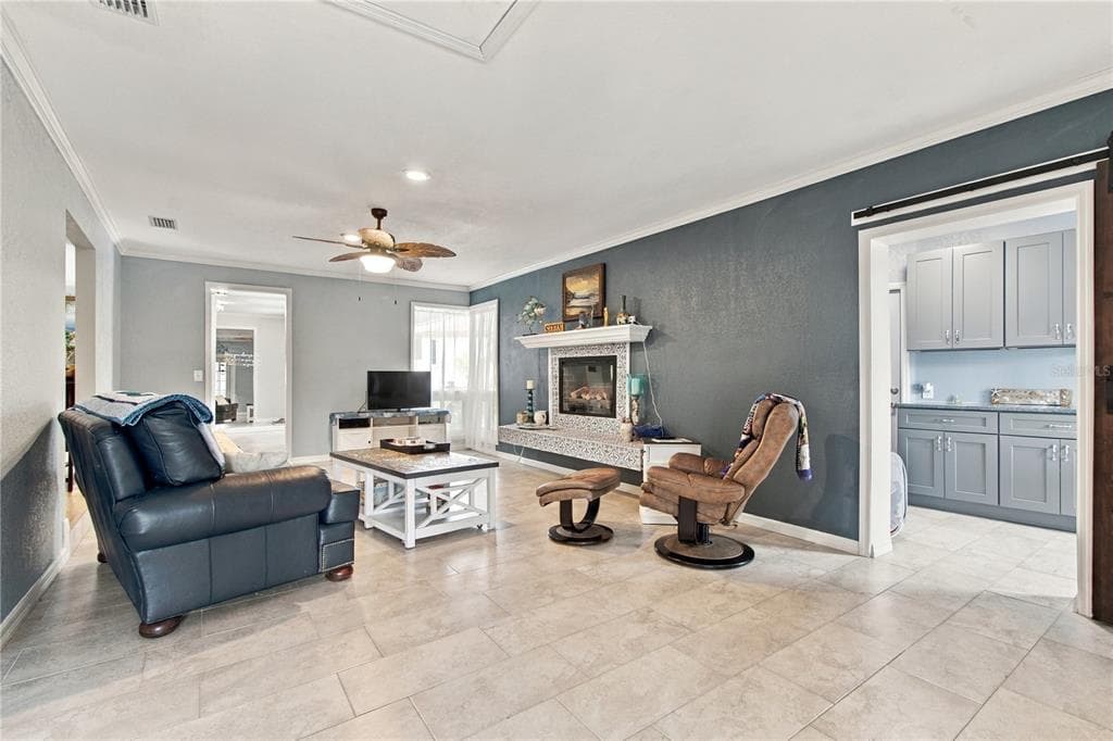 2168 KENT AVENUE photo 23