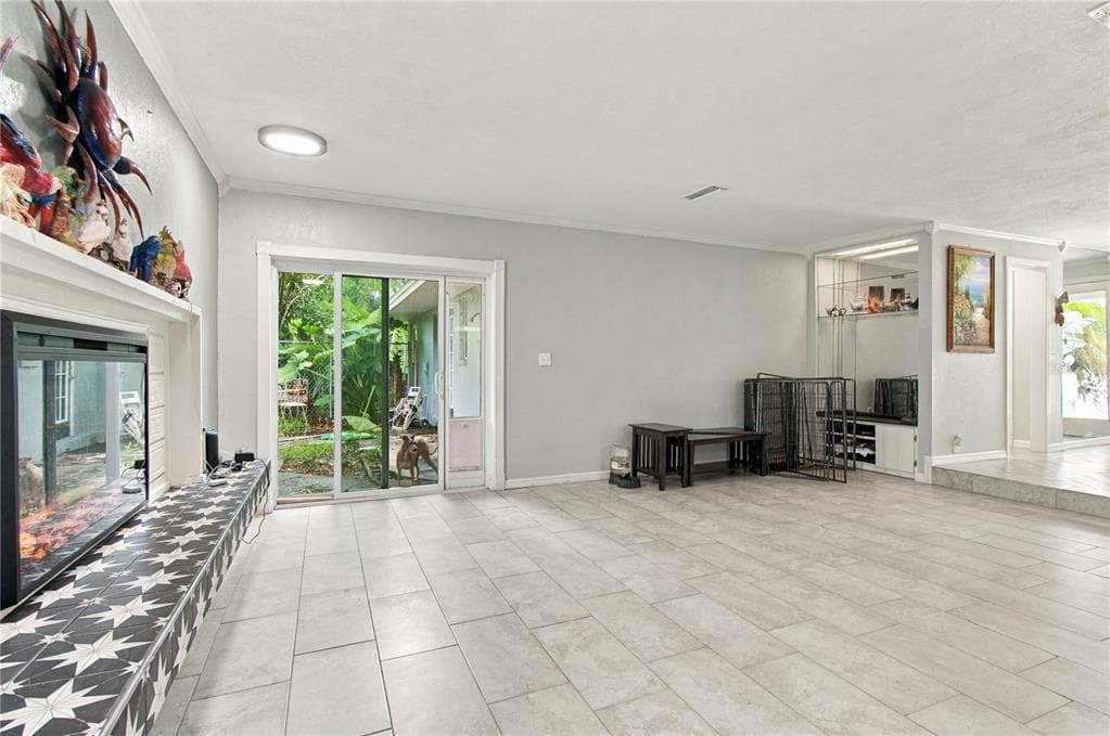 2168 KENT AVENUE photo 8